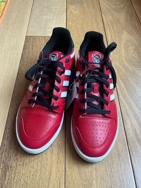 NWOB Adidas Centennial RM NCAA NC State Wolfpack Sneakers Men’s Sz 10.5 Red